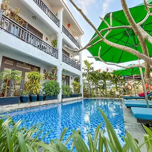 https://trendy-life-villa.hotelsofhoian.com